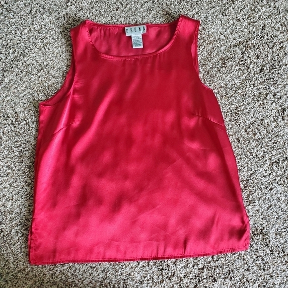 Womens Red Sleevles satin Look Blouse Size Small - Picture 1 of 3